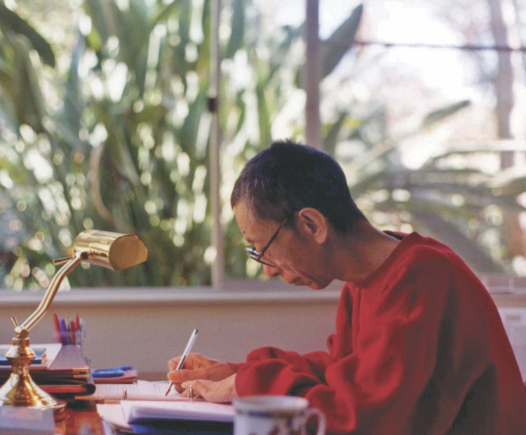 geshe-kelsang-gyatso-author-writing